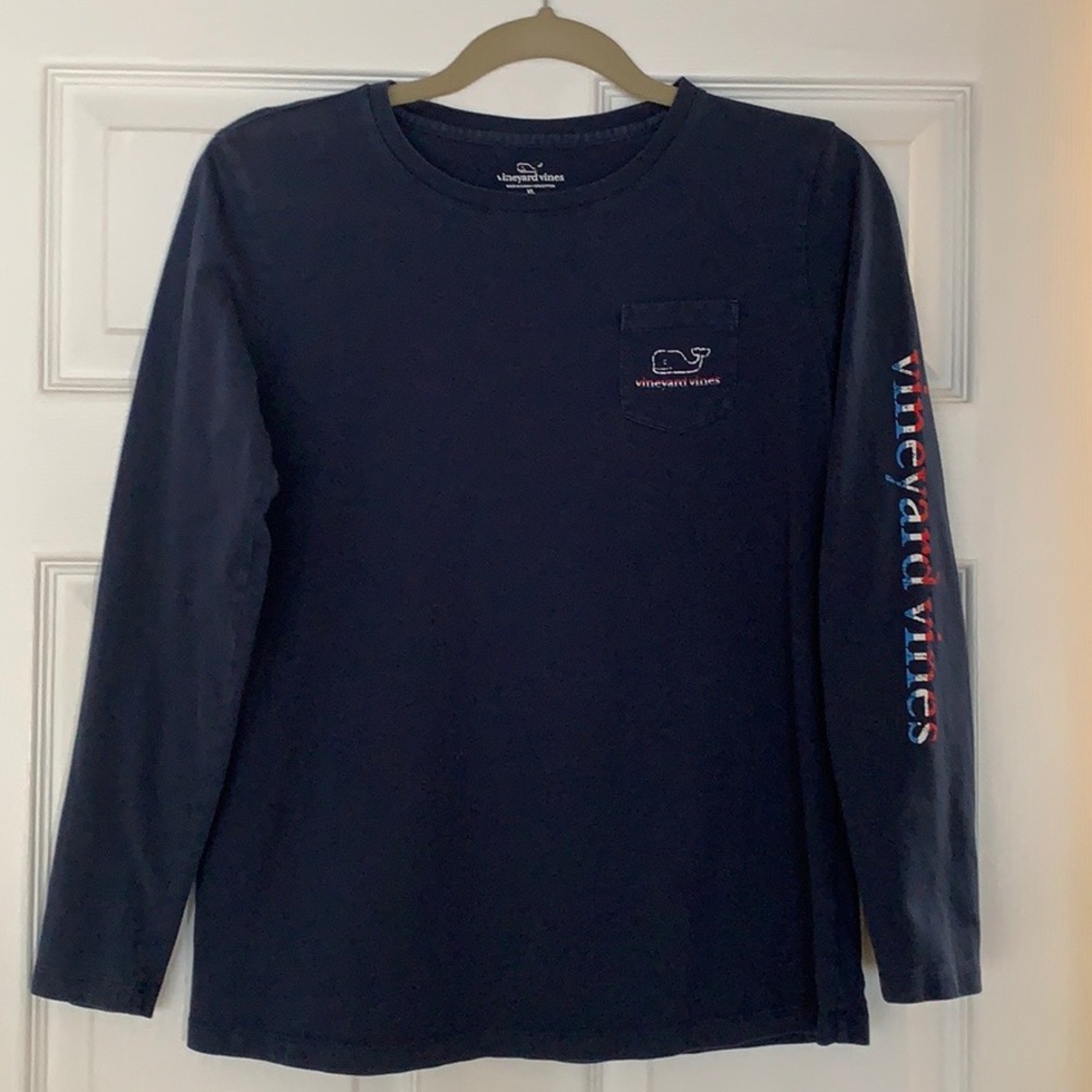VV Girls Classic Graphic Long-Sleeve Pocket tee